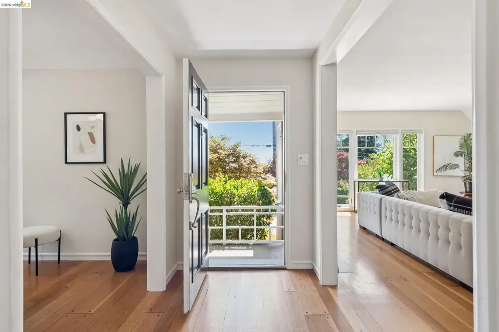5430 Proctor Avenue Oakland CA 94618