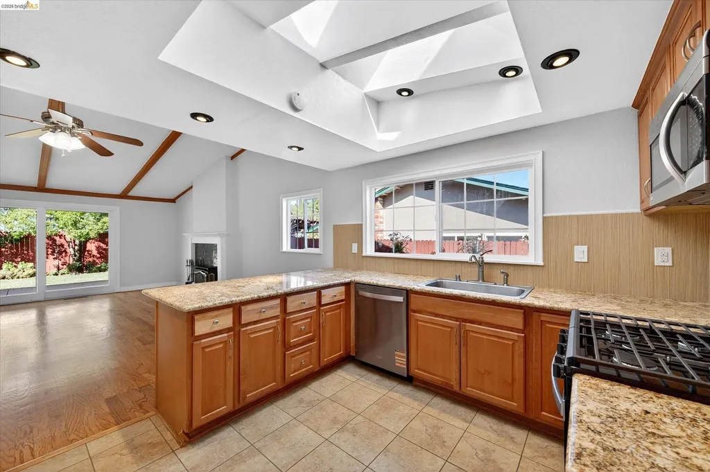 901 Helix Drive Concord CA 94518