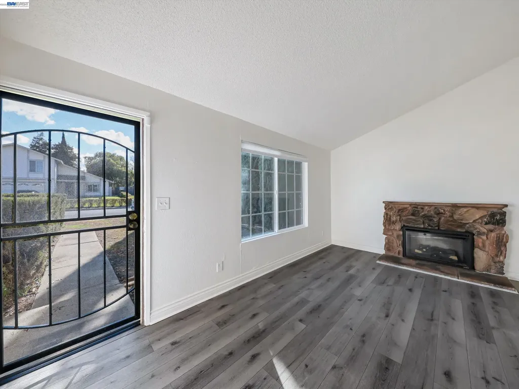 3432 Danielle Place Bay Point CA 94565