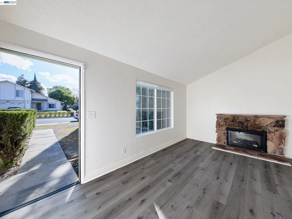 3432 Danielle Place Bay Point CA 94565