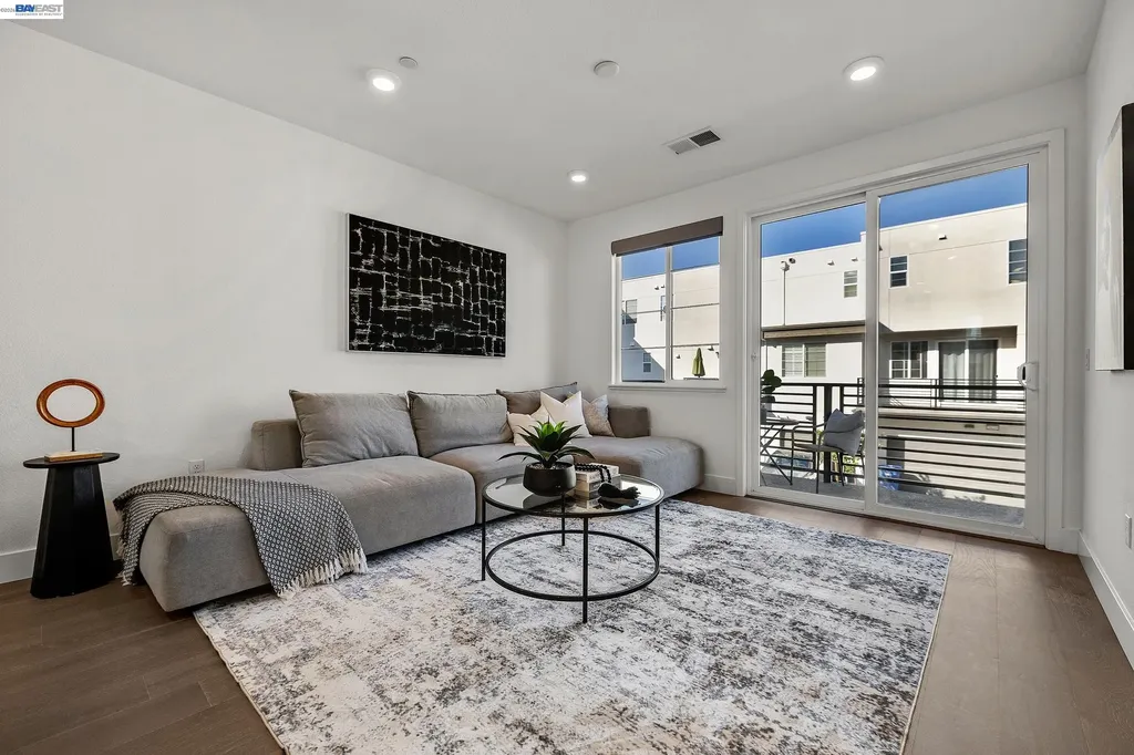 29259 Hub Court Hayward CA 94544