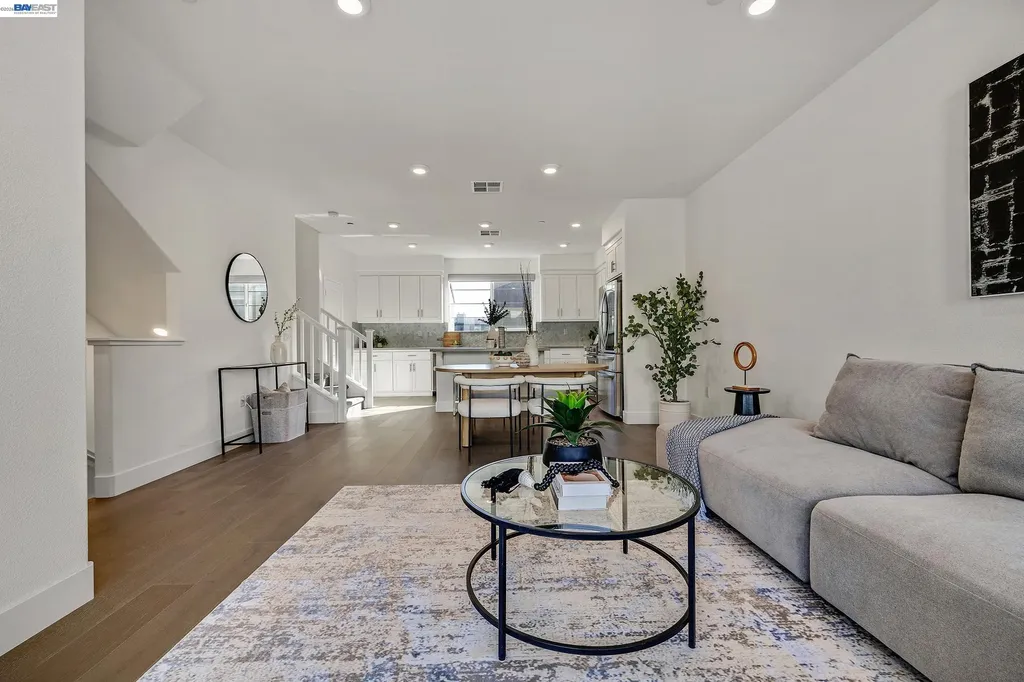 29259 Hub Court Hayward CA 94544