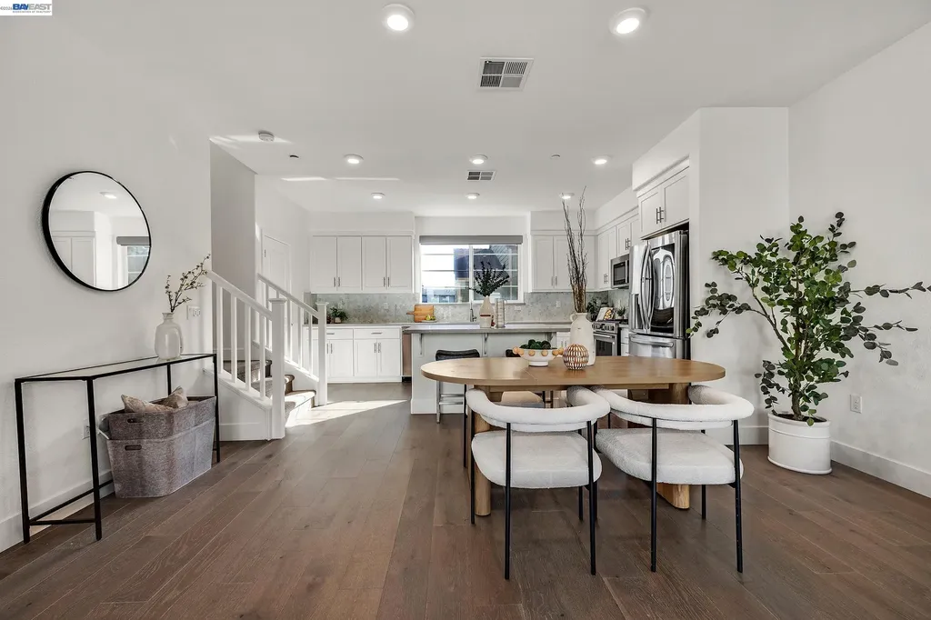 29259 Hub Court Hayward CA 94544
