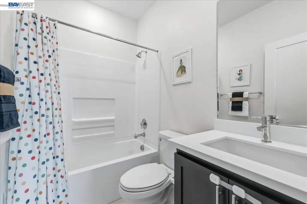 112 Apricot Street Livermore CA 94551