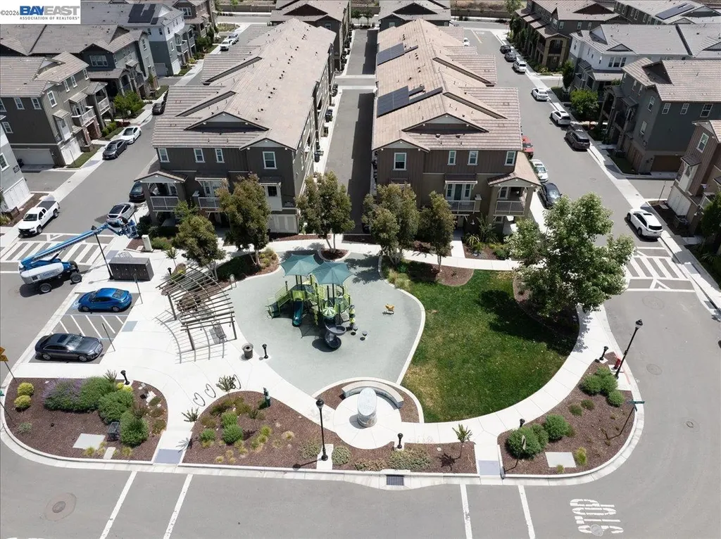 112 Apricot Street Livermore CA 94551