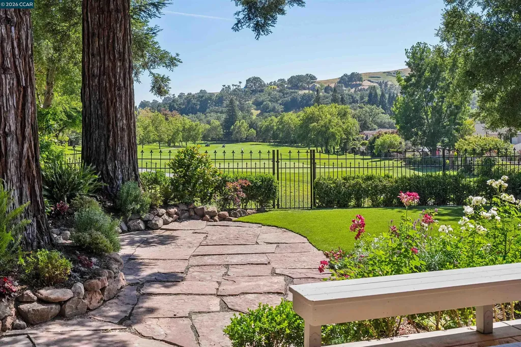 207 Live Oak Drive Danville CA 94506