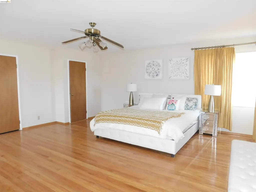 3086 Middleton Street Oakland CA 94605