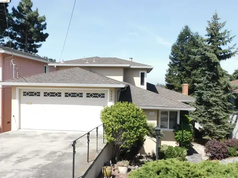 3086 Middleton Street Oakland CA 94605