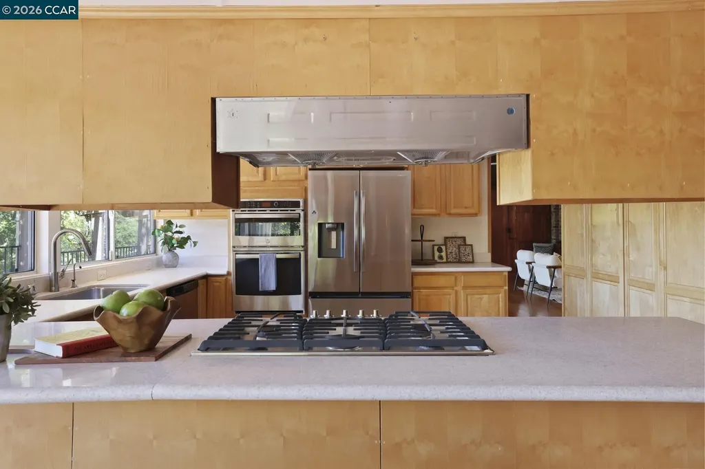 742 Miner Road Orinda CA 94563