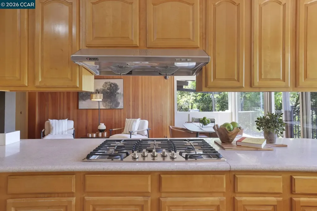 742 Miner Road Orinda CA 94563