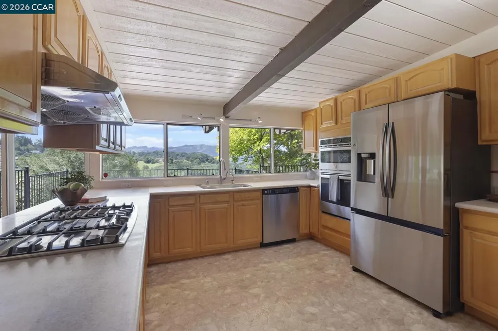 742 Miner Road Orinda CA 94563