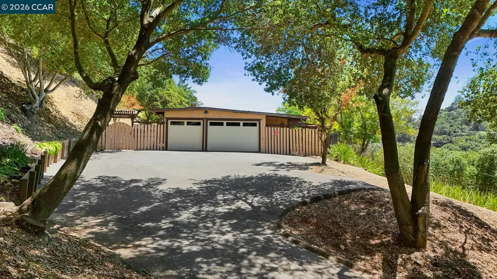 742 Miner Road Orinda CA 94563