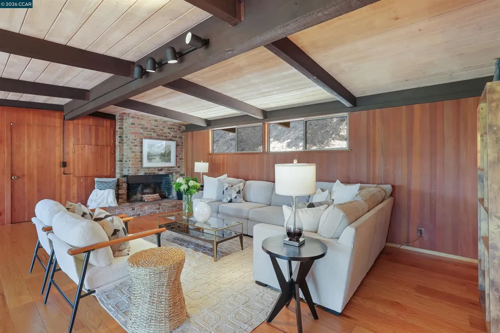 742 Miner Road Orinda CA 94563