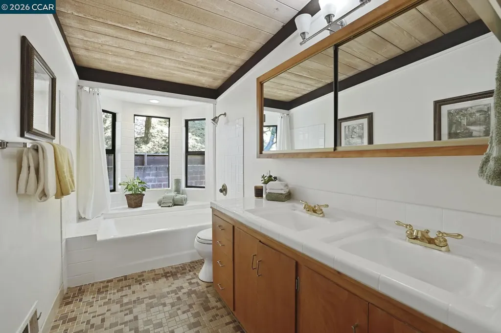 742 Miner Road Orinda CA 94563