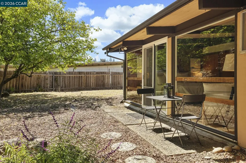 742 Miner Road Orinda CA 94563