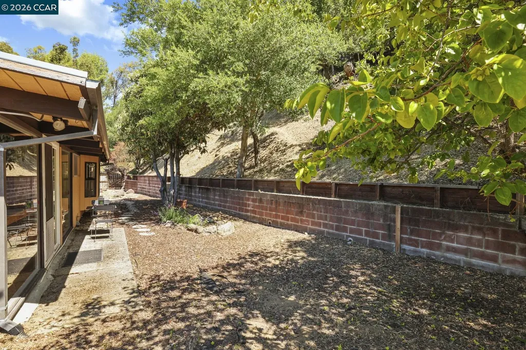 742 Miner Road Orinda CA 94563