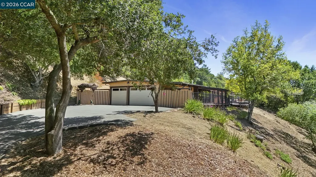 742 Miner Road Orinda CA 94563