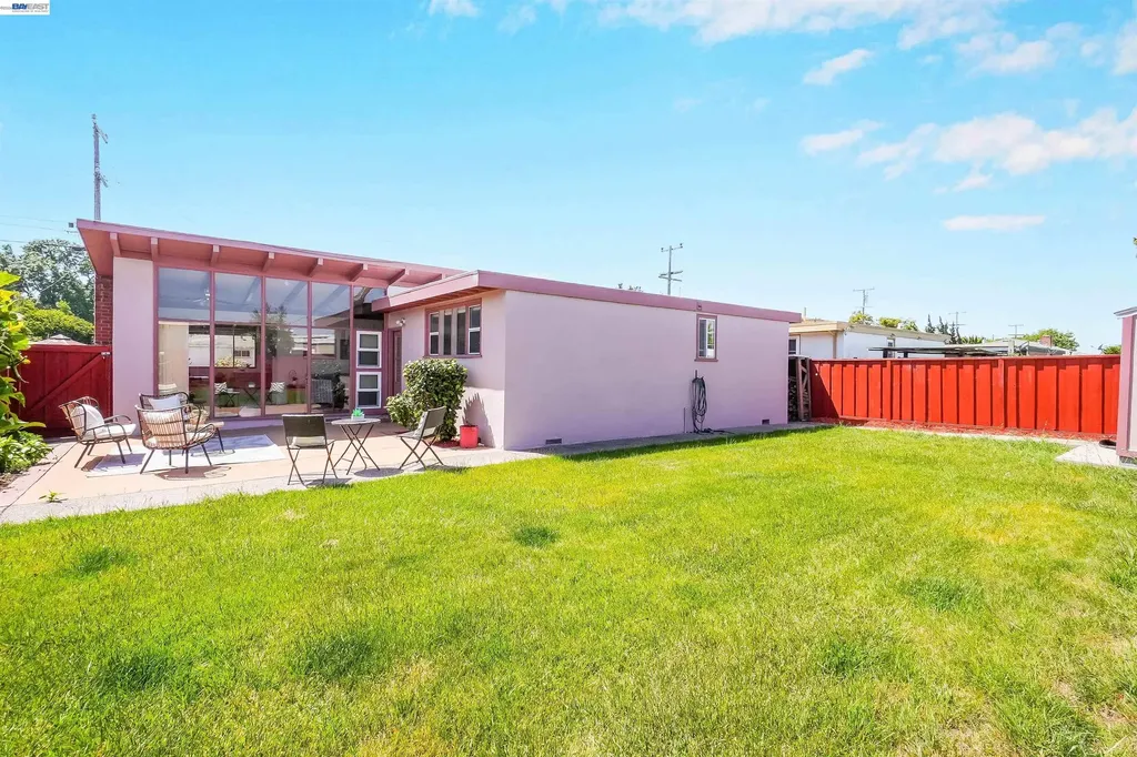 1285 Sangamore Street Hayward CA 94545