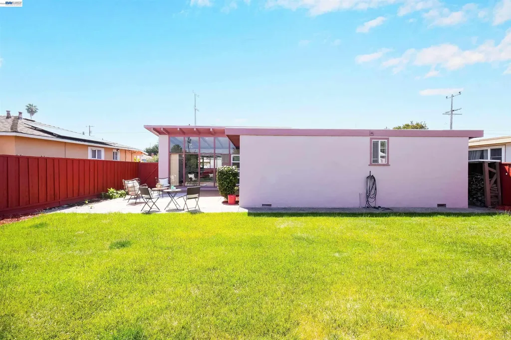 1285 Sangamore Street Hayward CA 94545