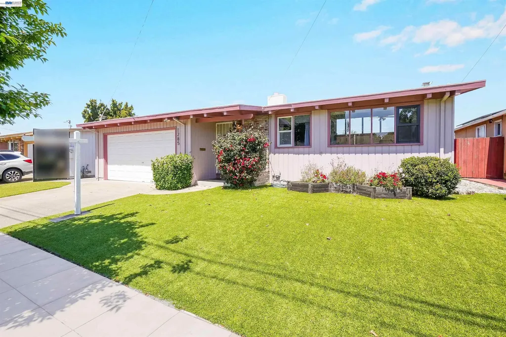 1285 Sangamore Street Hayward CA 94545