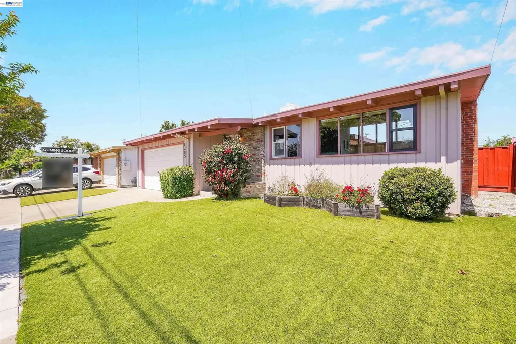 1285 Sangamore Street Hayward CA 94545