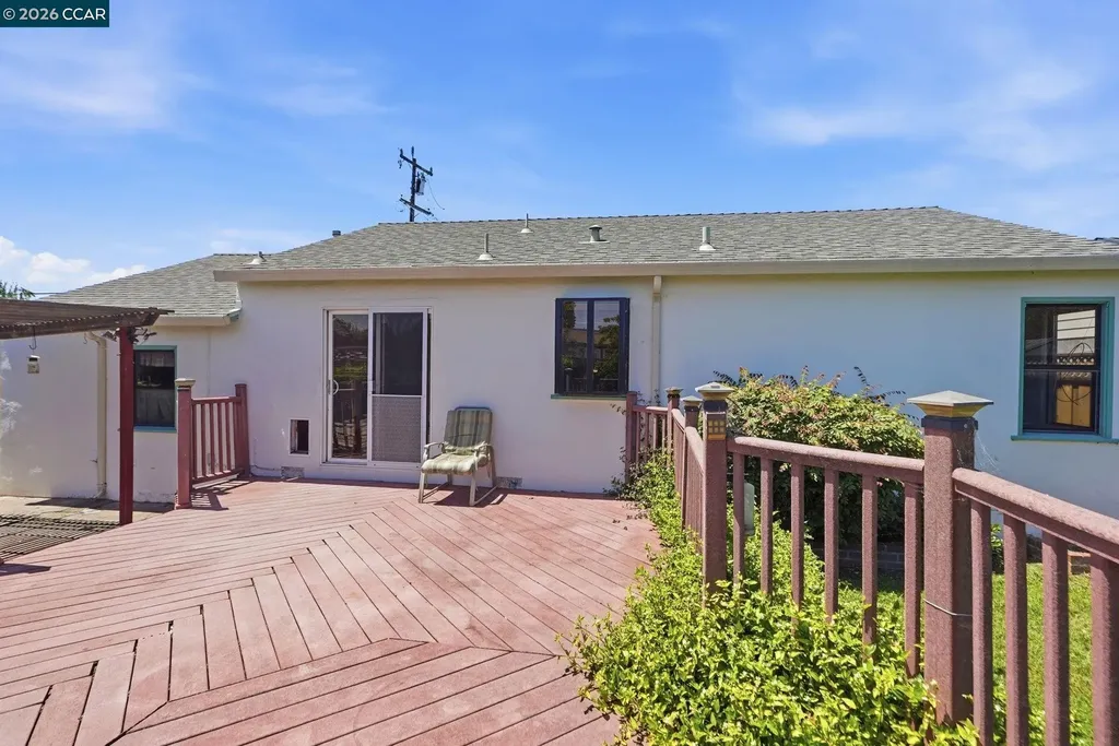 15184 Andover Street San Leandro CA 94579