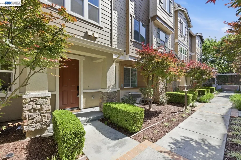 6677 Mariposa Lane Dublin CA 94568