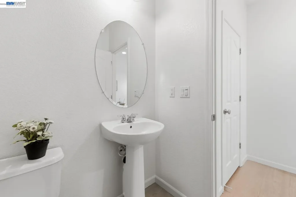 6677 Mariposa Lane Dublin CA 94568