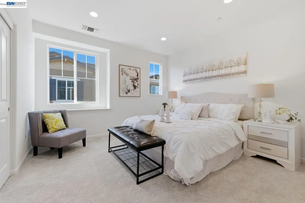 6677 Mariposa Lane Dublin CA 94568