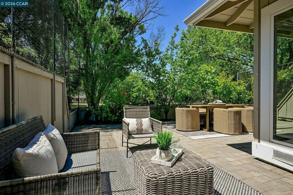 1937 Rancho Verde Circle Danville CA 94526