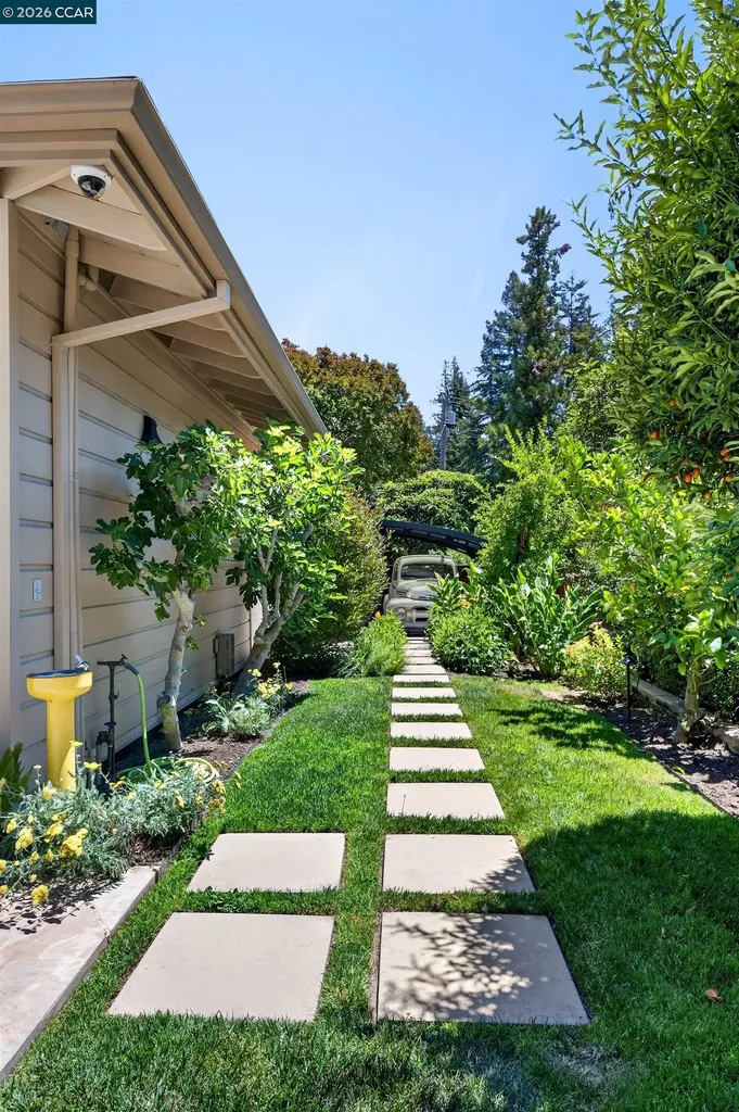 1165 Glen Road Lafayette CA 94549