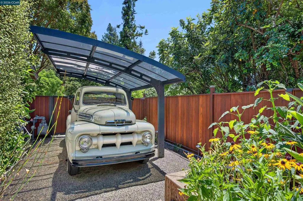 1165 Glen Road Lafayette CA 94549