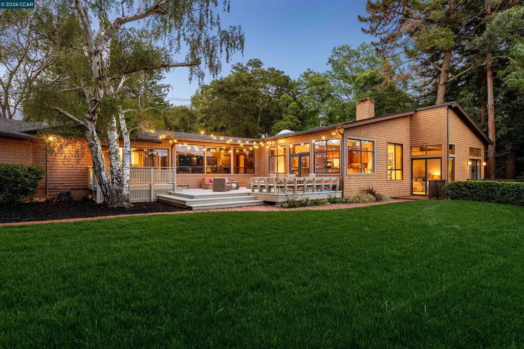 90 Overhill Road Orinda CA 94563