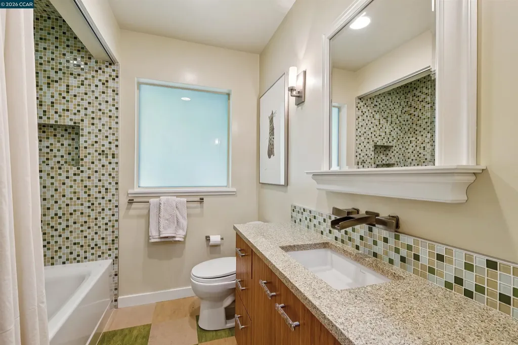 90 Overhill Road Orinda CA 94563