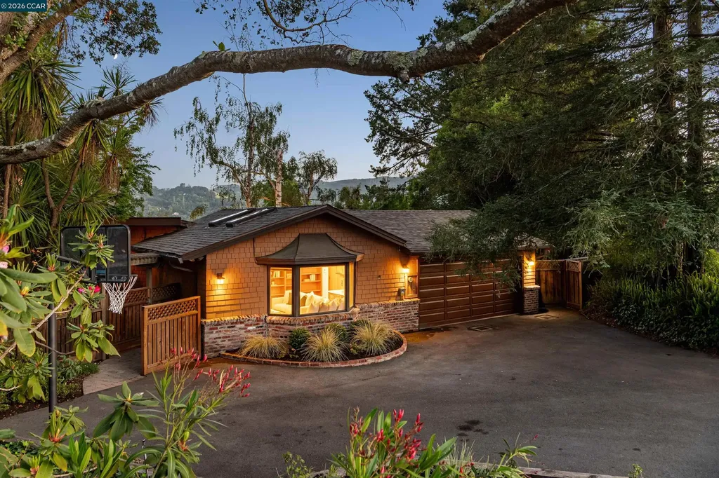 90 Overhill Road Orinda CA 94563
