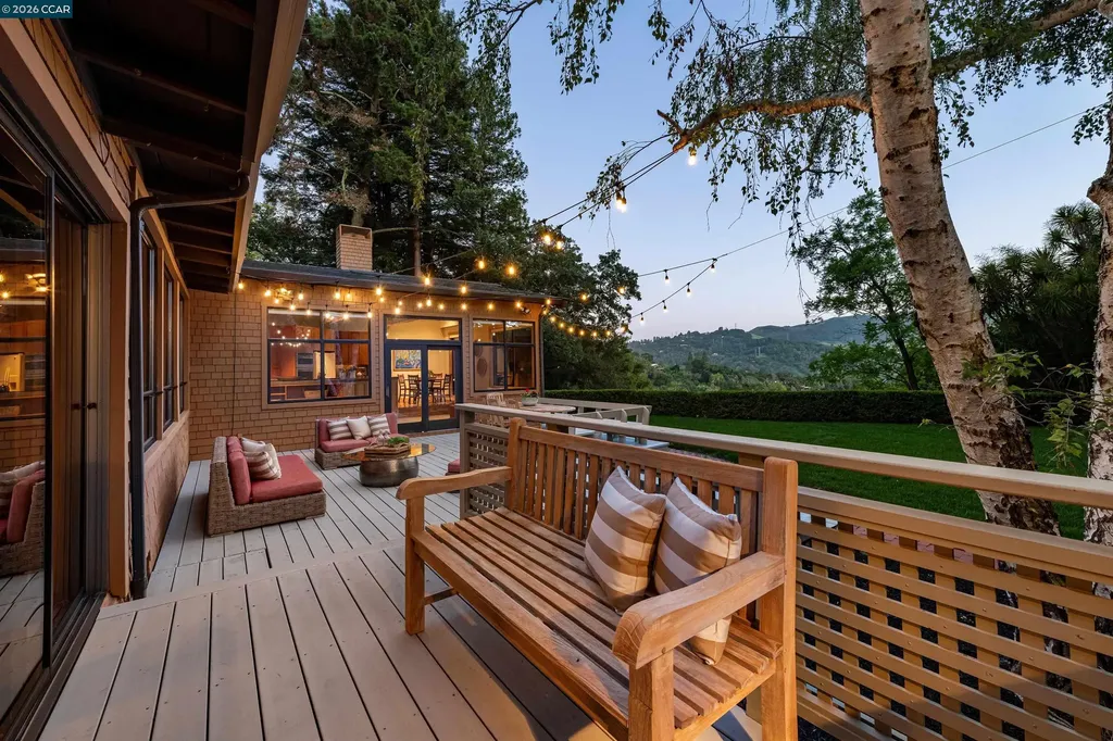 90 Overhill Road Orinda CA 94563