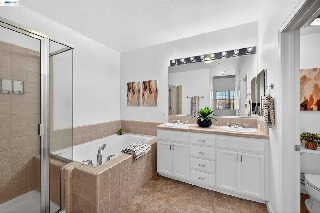 4252 Clarinbridge Circle Dublin CA 94568
