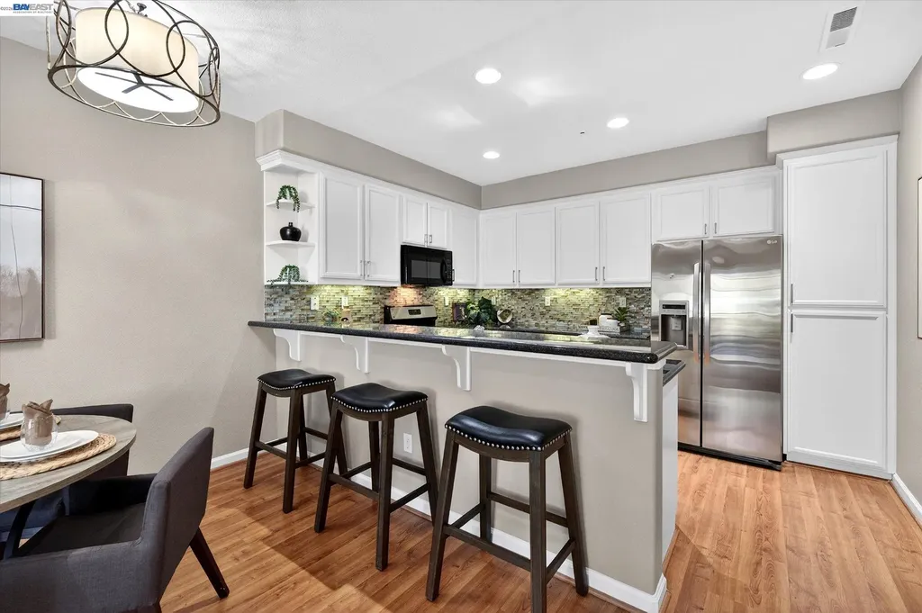 4252 Clarinbridge Circle Dublin CA 94568