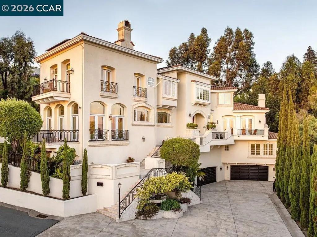 Oakland CA, 5606 La Salle Avenue