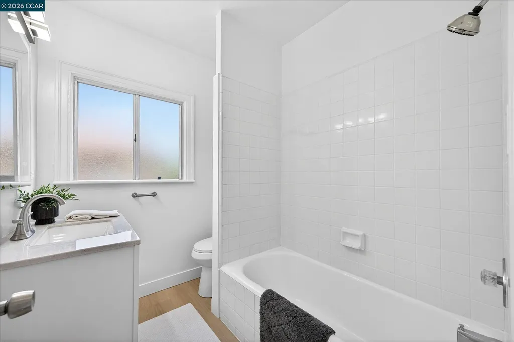 411 Norvell Street El Cerrito CA 94530