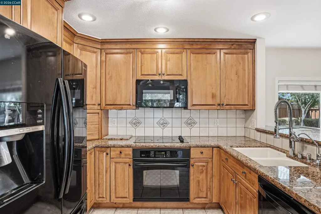 5517 Shorehaven Circle Livermore CA 94551