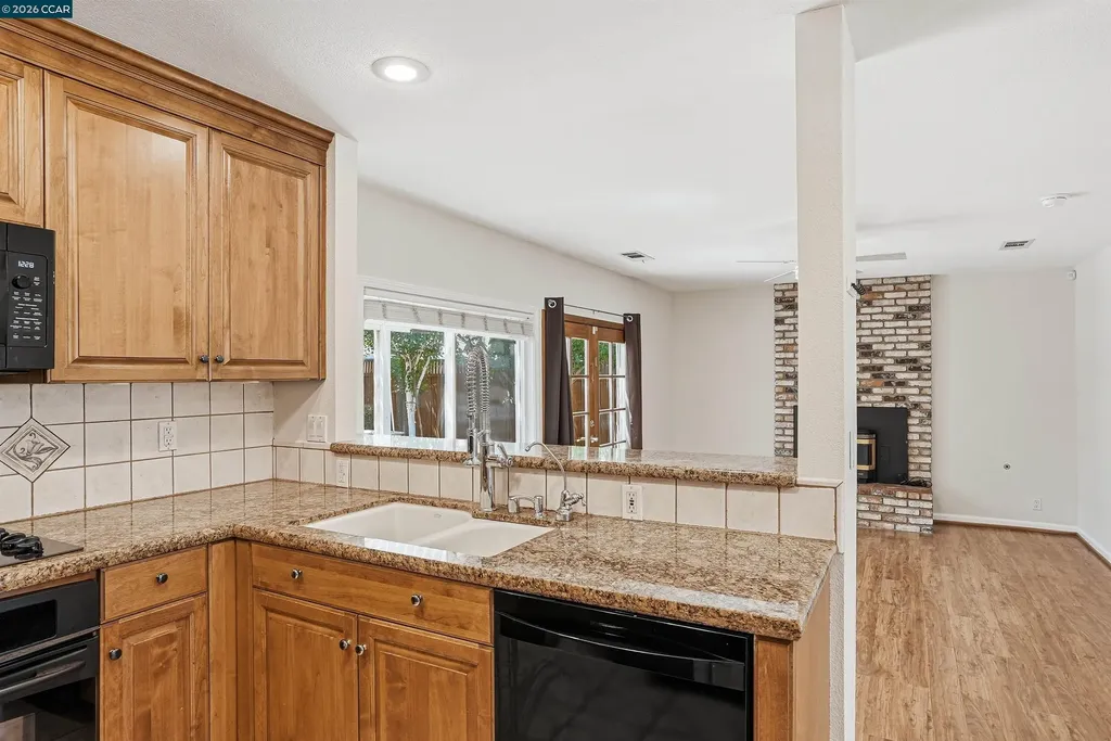 5517 Shorehaven Circle Livermore CA 94551