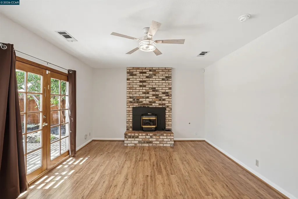5517 Shorehaven Circle Livermore CA 94551