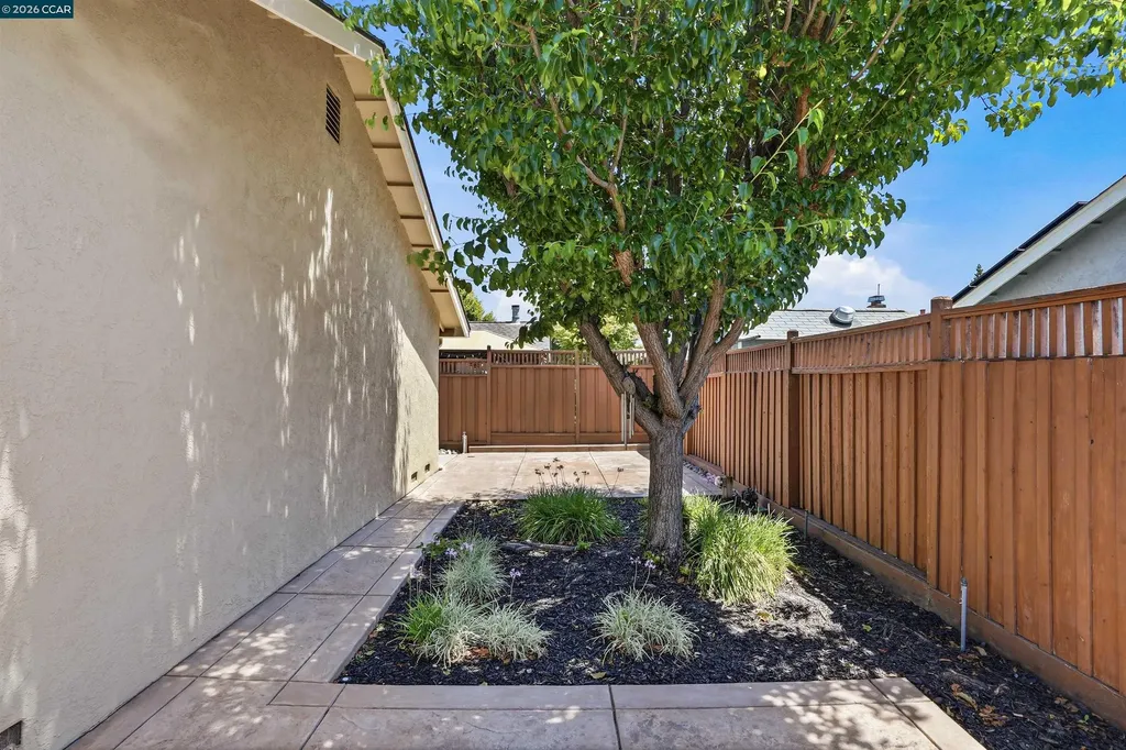 5517 Shorehaven Circle Livermore CA 94551