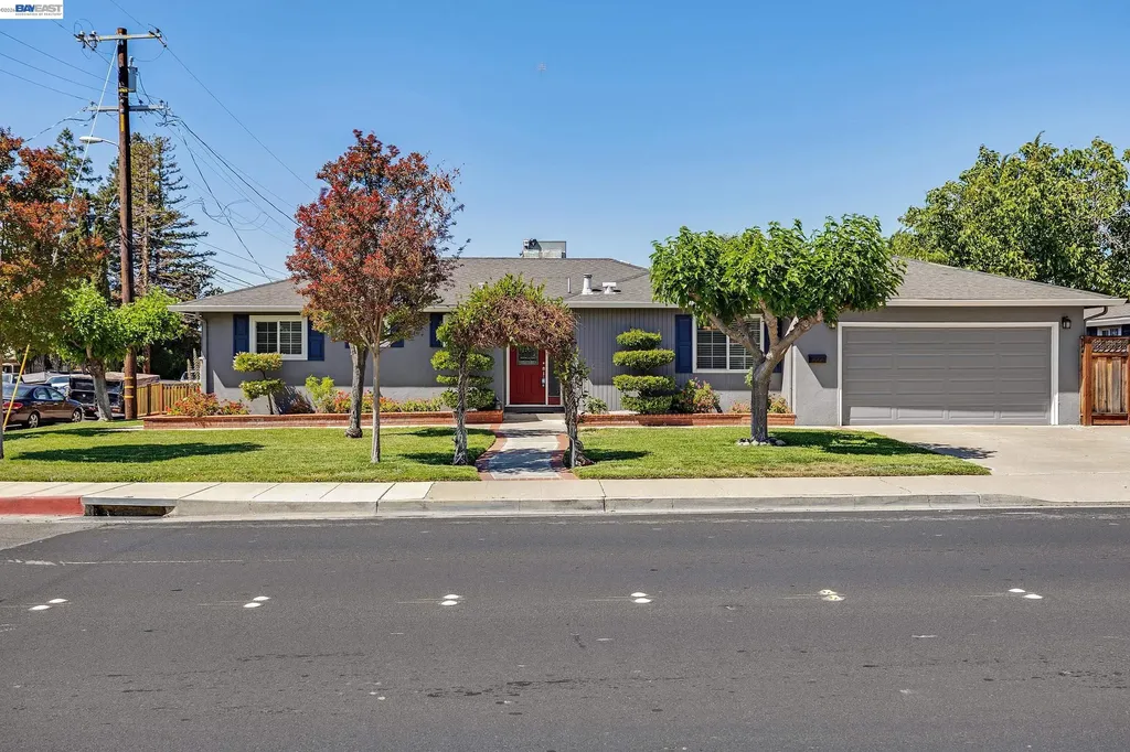 802 Olivina Avenue Livermore CA 94551