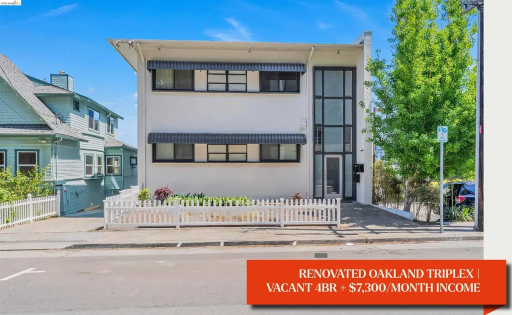 2832 Summit Street Oakland CA 94609