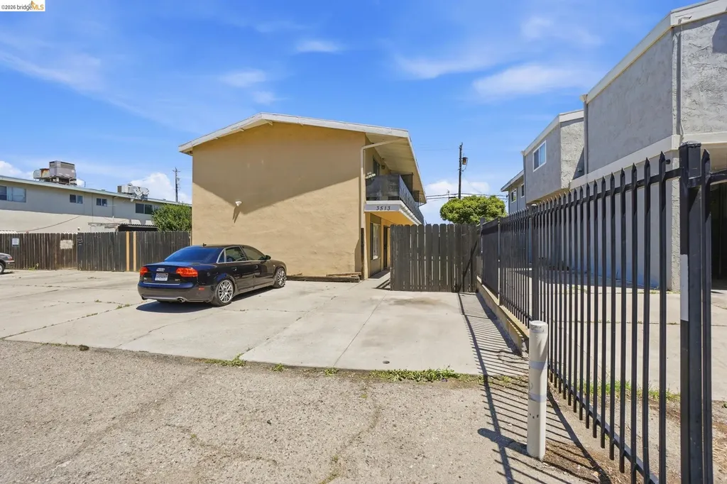 3513 Fairview Antioch CA 94509