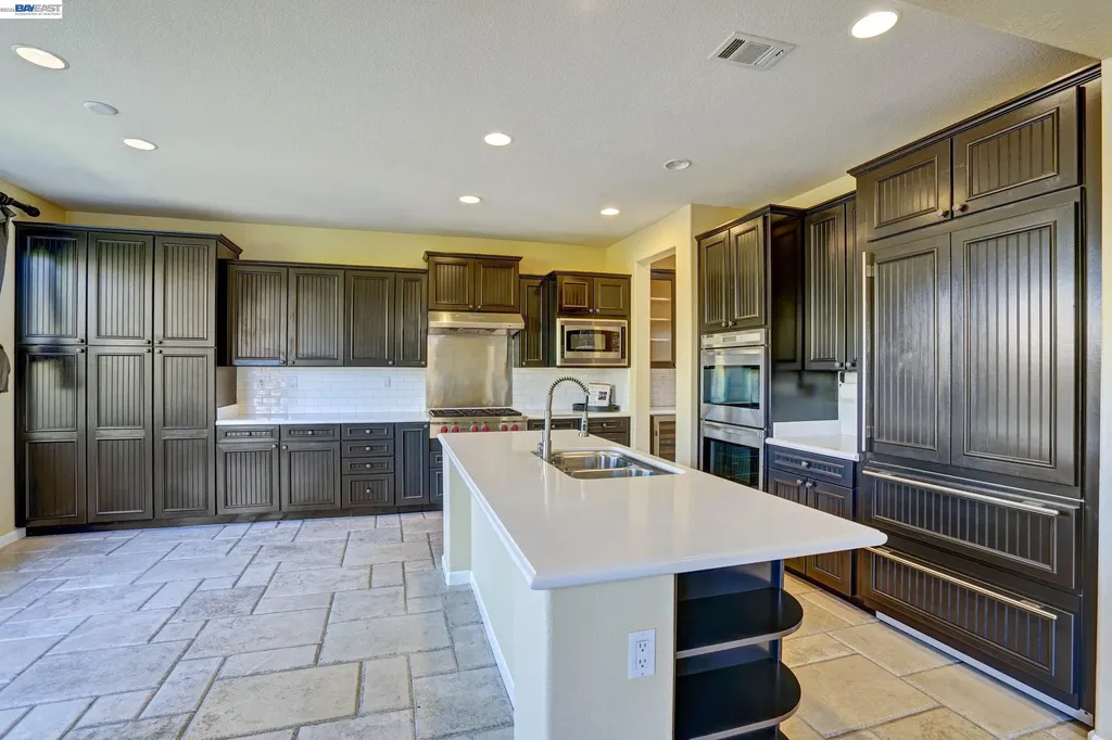 2746 Montego Bay Street Pittsburg CA 94565