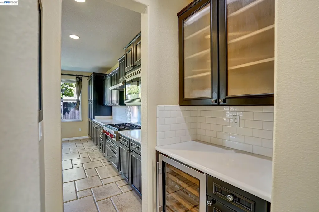 2746 Montego Bay Street Pittsburg CA 94565