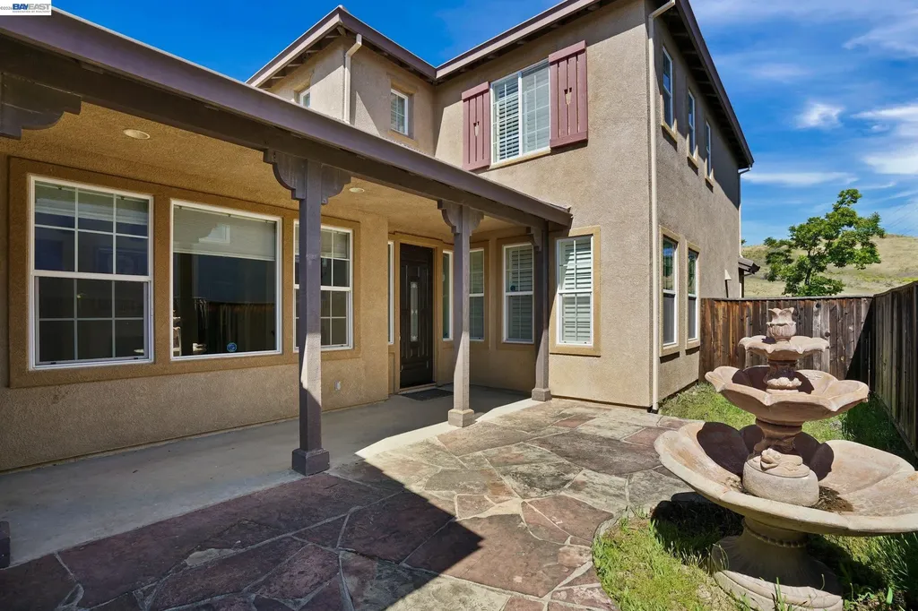 2746 Montego Bay Street Pittsburg CA 94565